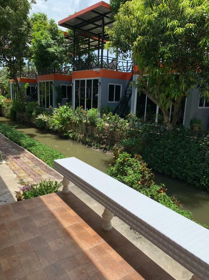 Meephawa Resort Amphawa Exteriör bild